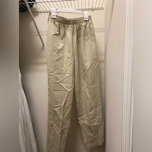Oversized khaki pants size:2
